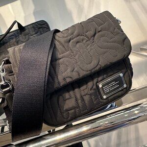 NWT！Marc Jacobs Jumbo Logo Nylon Messenger Crossbody Bag -Black Monogram
